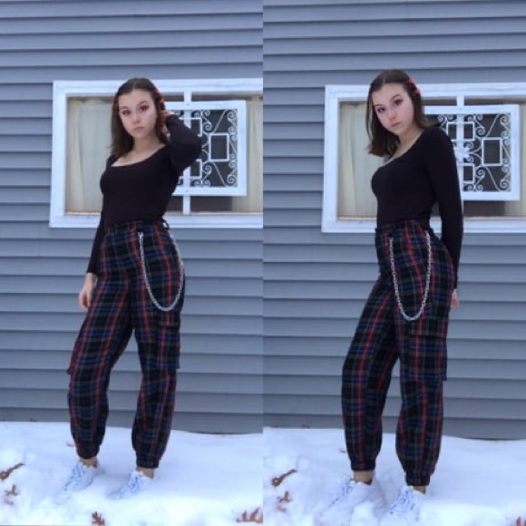 E GIRL MYSTERY BOX - Picture 3 of 15